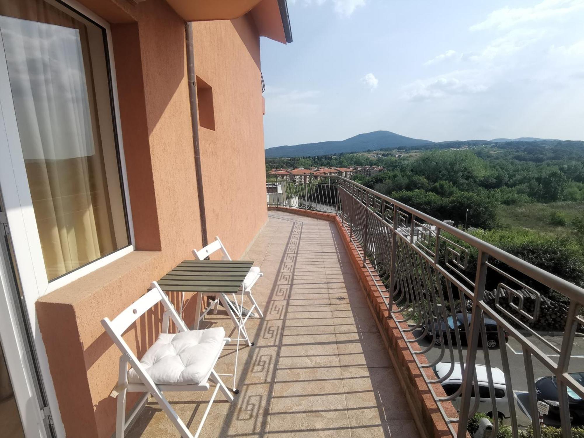 Dream House Hotel Tsarevo Ruang foto