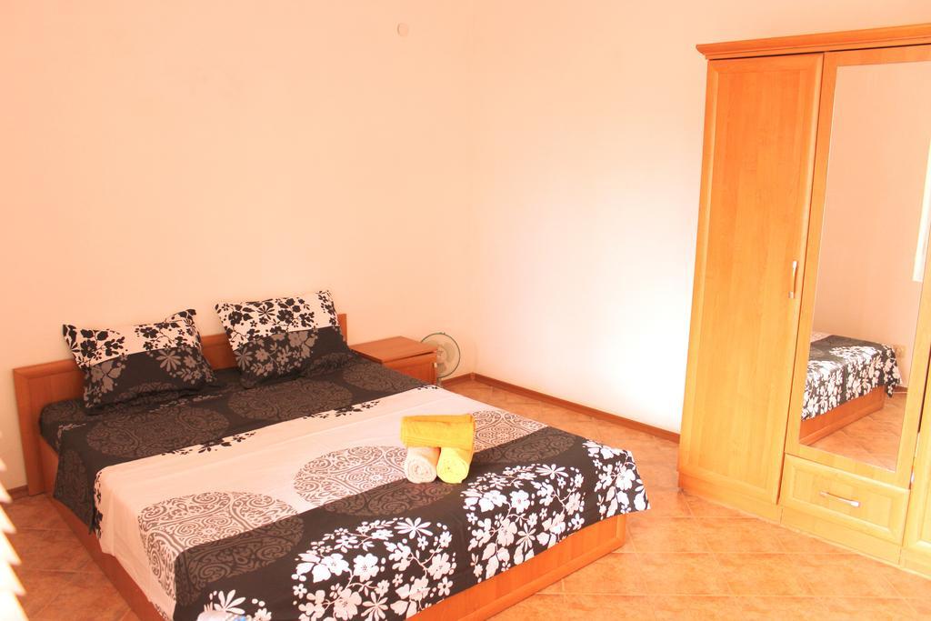 Dream House Hotel Tsarevo Ruang foto